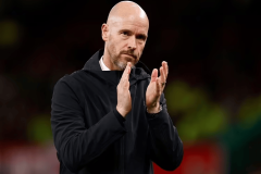 续约仅45天惨遭解雇，狼队10轮不胜官宣佩雷拉下课，滕哈赫有望回归英超