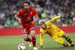 西甲保级VS争冠！巴伦西亚主场绝地反击？比利亚雷残阵破梅斯塔利亚