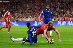 9战全胜＋狂轰33球＋领跑德甲＋各项赛事16连胜傲视群雄！