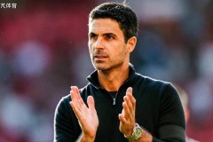 这次买对了！阿尔特塔力排众议买下门将，如今已是英超顶级选手