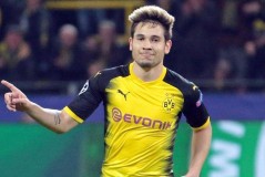 留队与欣赏的双重加持！格雷罗本赛季继续效力拜仁，孔帕尼看好其潜力